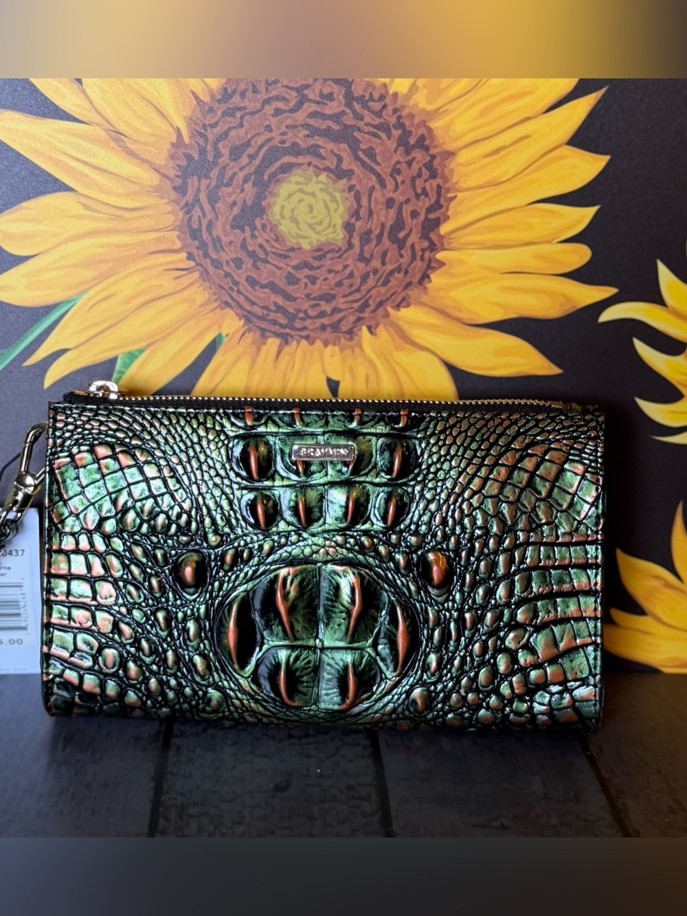 Brahmin Samba Daisy Wristlet Makeup Bag Clutch NWT PRICE FIRM$
